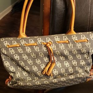 Dooney & Bourke bag